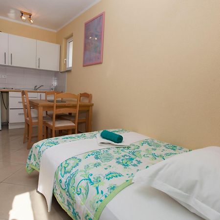 Apartments Damjanovic มาคาร์สกา ห้อง รูปภาพ
