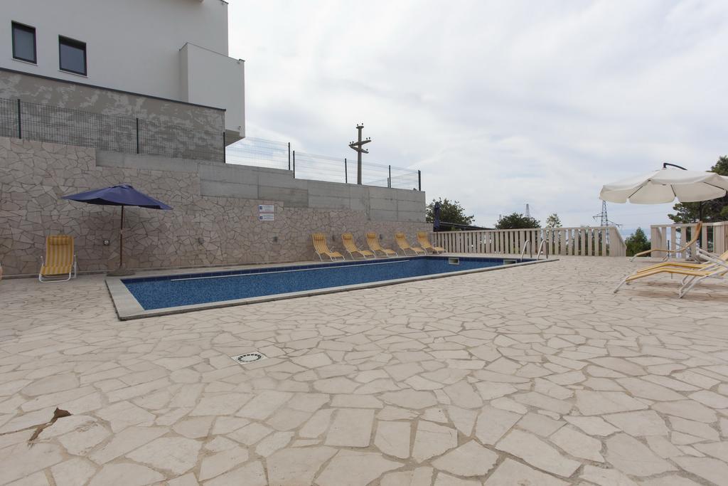Apartments Damjanovic มาคาร์สกา ภายนอก รูปภาพ