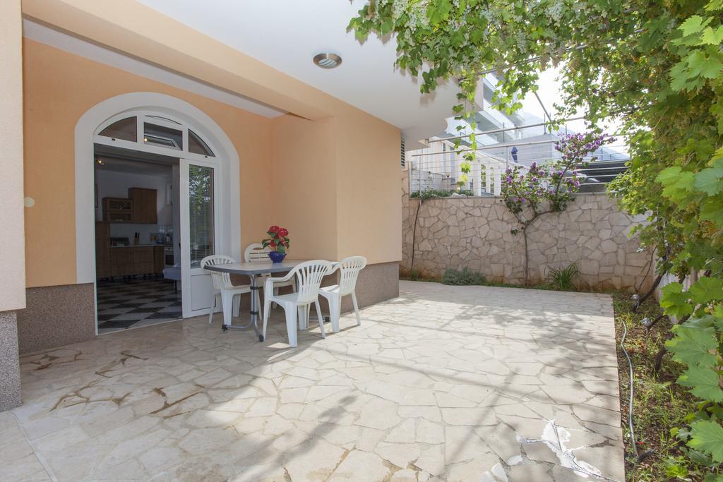 Apartments Damjanovic มาคาร์สกา ภายนอก รูปภาพ
