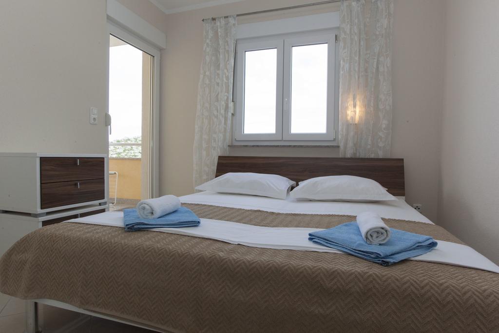 Apartments Damjanovic มาคาร์สกา ภายนอก รูปภาพ
