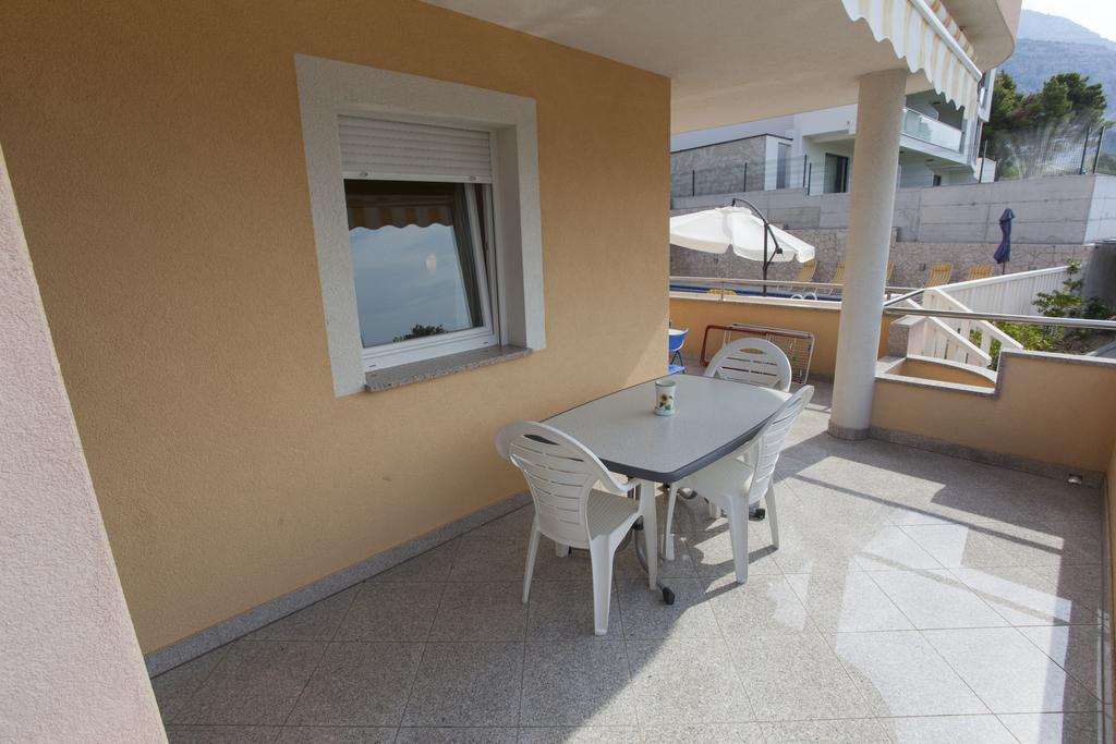 Apartments Damjanovic มาคาร์สกา ภายนอก รูปภาพ
