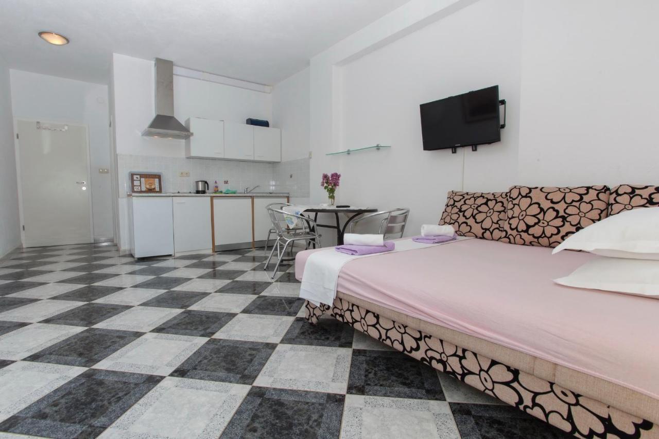 Apartments Damjanovic มาคาร์สกา ห้อง รูปภาพ