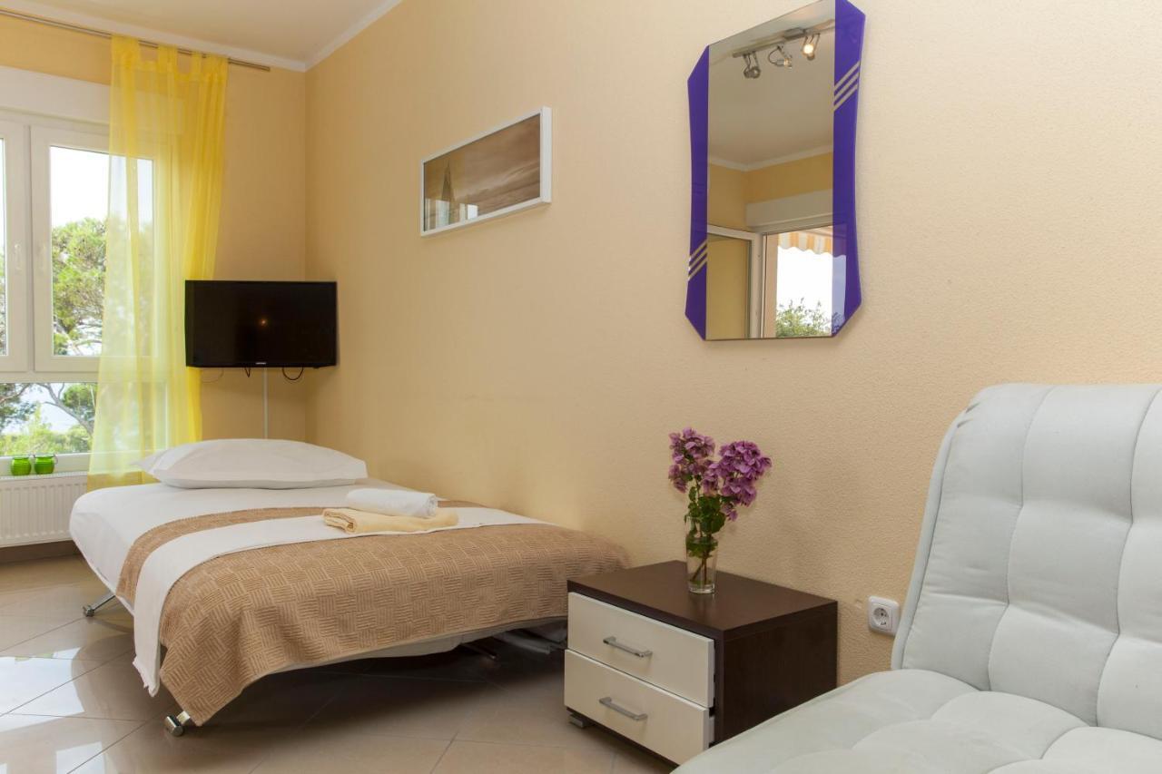 Apartments Damjanovic มาคาร์สกา ภายนอก รูปภาพ