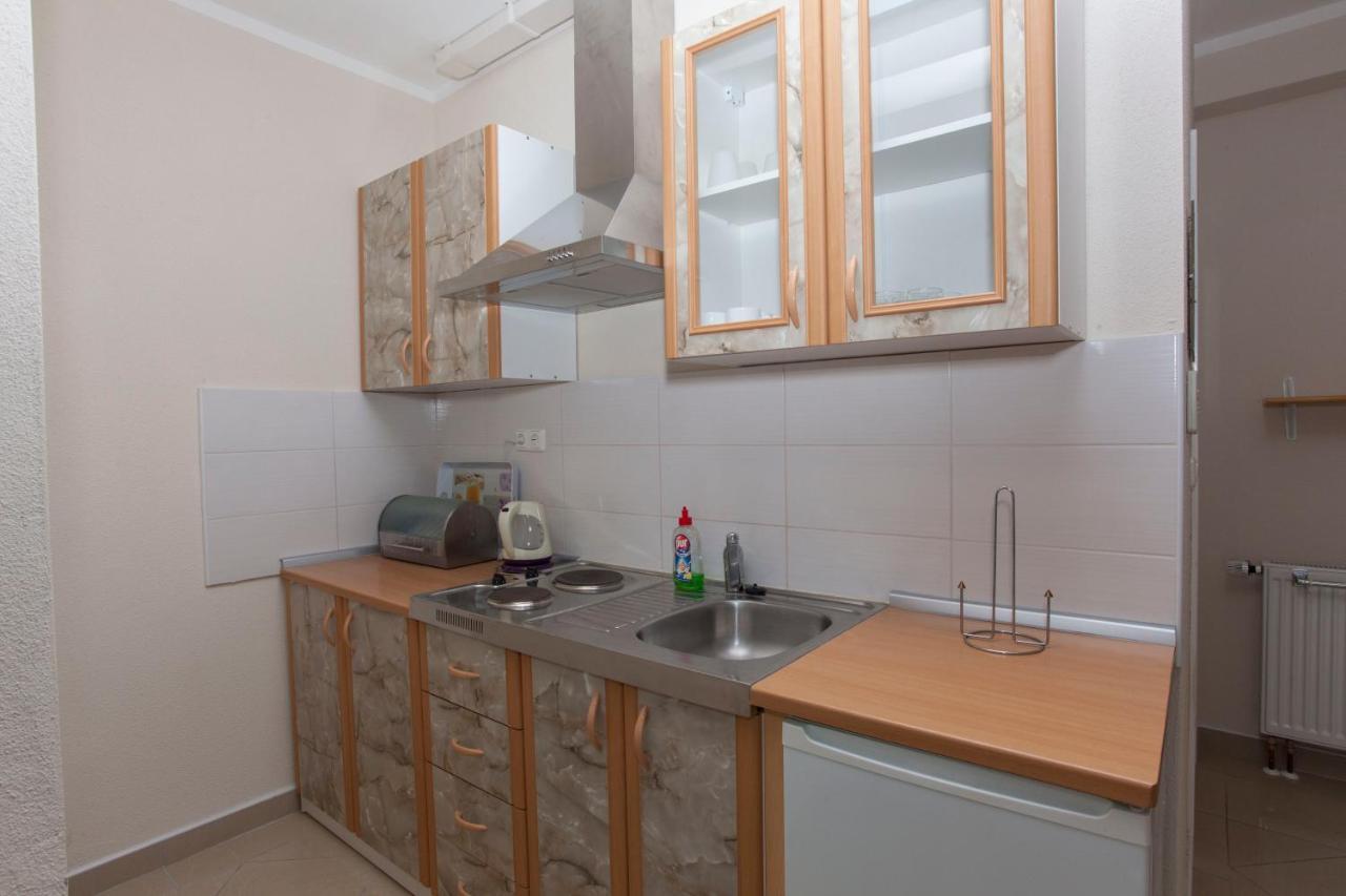 Apartments Damjanovic มาคาร์สกา ภายนอก รูปภาพ